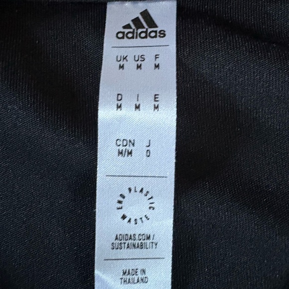 Adidas ENTRADA 22 GRAPHIC Soccer Jersey Black-White | Men's M - Picture 4 of 5